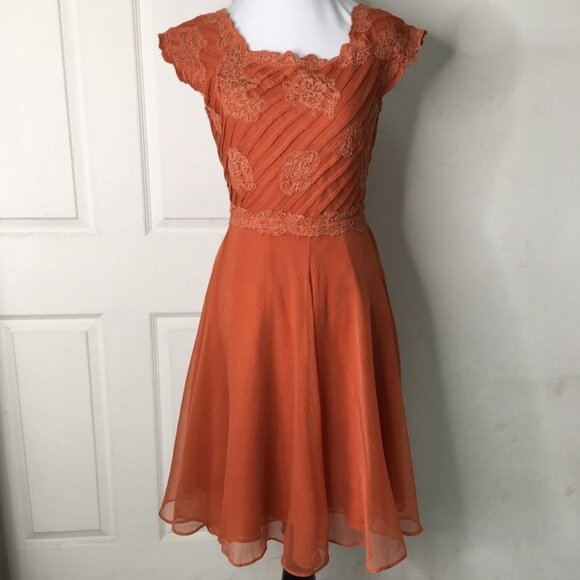 Reiss Dresses & Skirts - Reiss Women's Orange Square Neck Open Flare Lace Dress Size 0 Cocktail